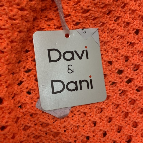 Davi & Dani Open Knit Drop Shoulder Sweater Neon Orange Small NWT - Picture 10 of 11